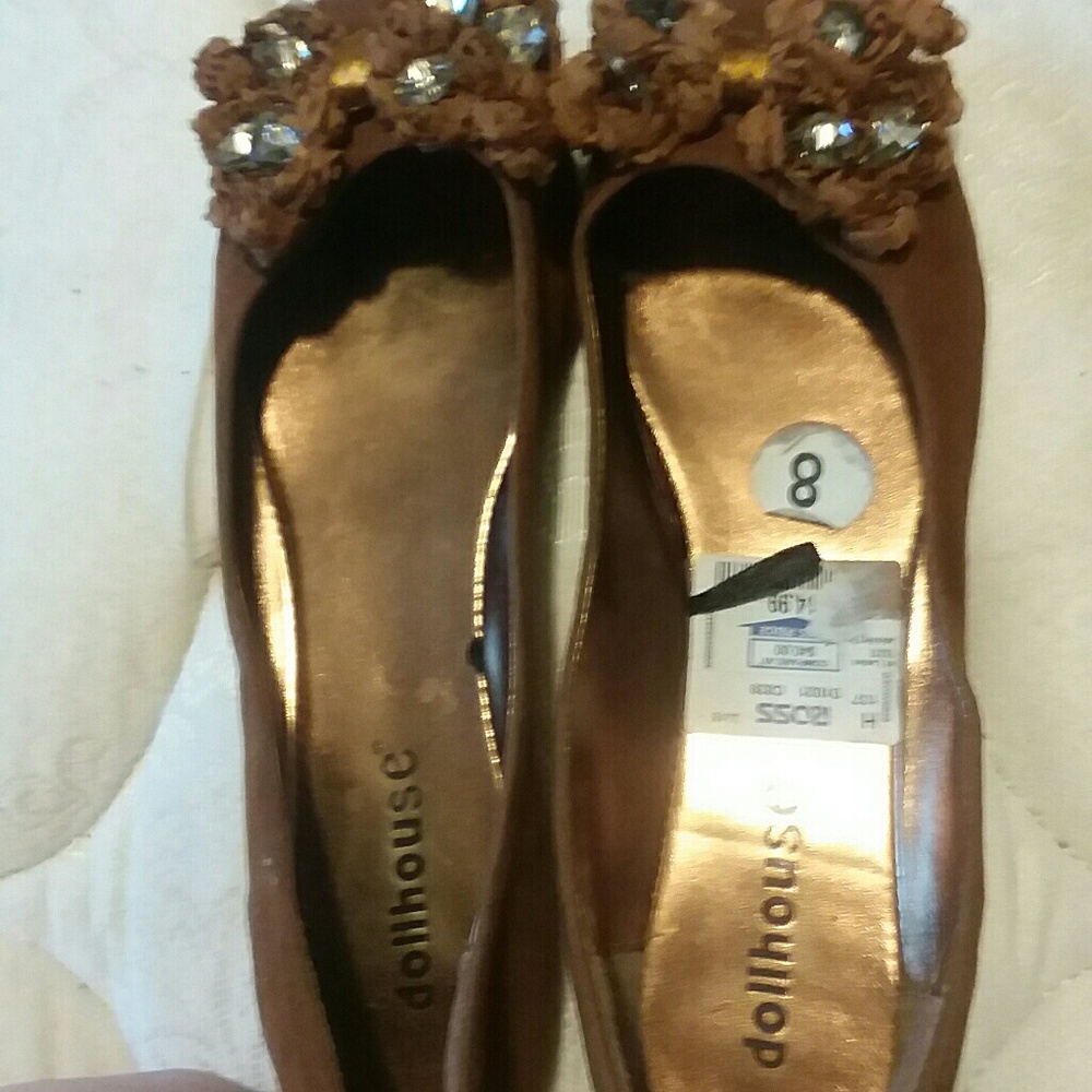 Size 8 dollhouse shoes